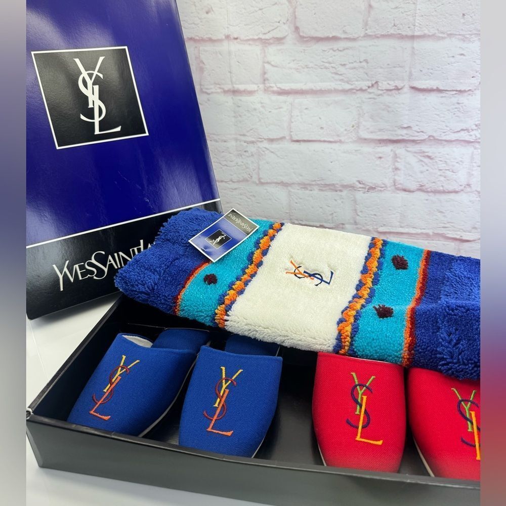 Yves Saint Laurent NEW Japanese Exclusive Bath Mat & Slippers Set